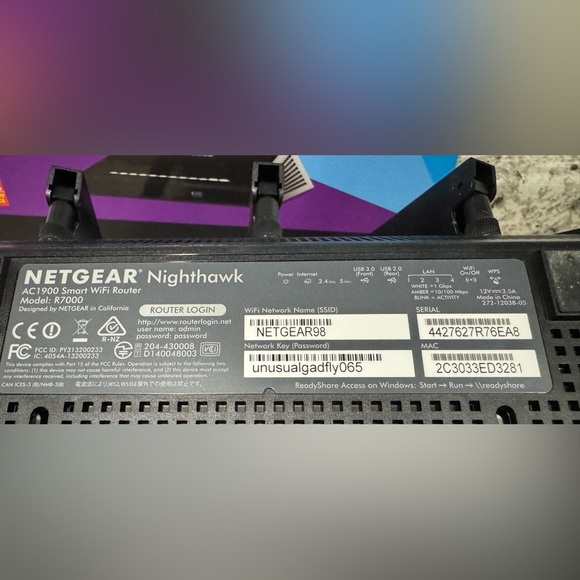 Netgear Nighthawk AC1900 smart wifi router R7000 - Picture 5 of 9